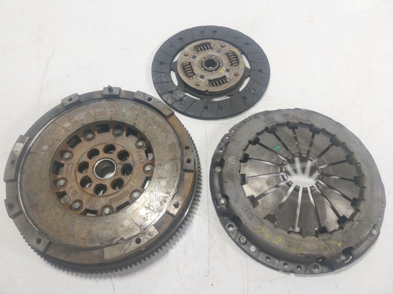 Recambio de kit embrague para jeep renegade suv (bu, b1, bv) 1.0 t-gdi referencia OEM IAM  46337762 