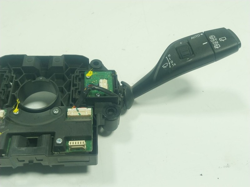 Recambio de mando intermitentes para bmw x5 (f15, f85) xdrive 25 d referencia OEM IAM  9368601 