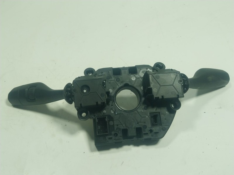 Recambio de mando intermitentes para bmw x5 (f15, f85) xdrive 25 d referencia OEM IAM  9368601 