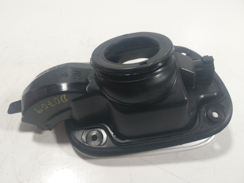 Recambio de tapa combustible para lexus nx ii (_a2_, _h2_) 350h (aazh20) referencia OEM IAM  7730578010 