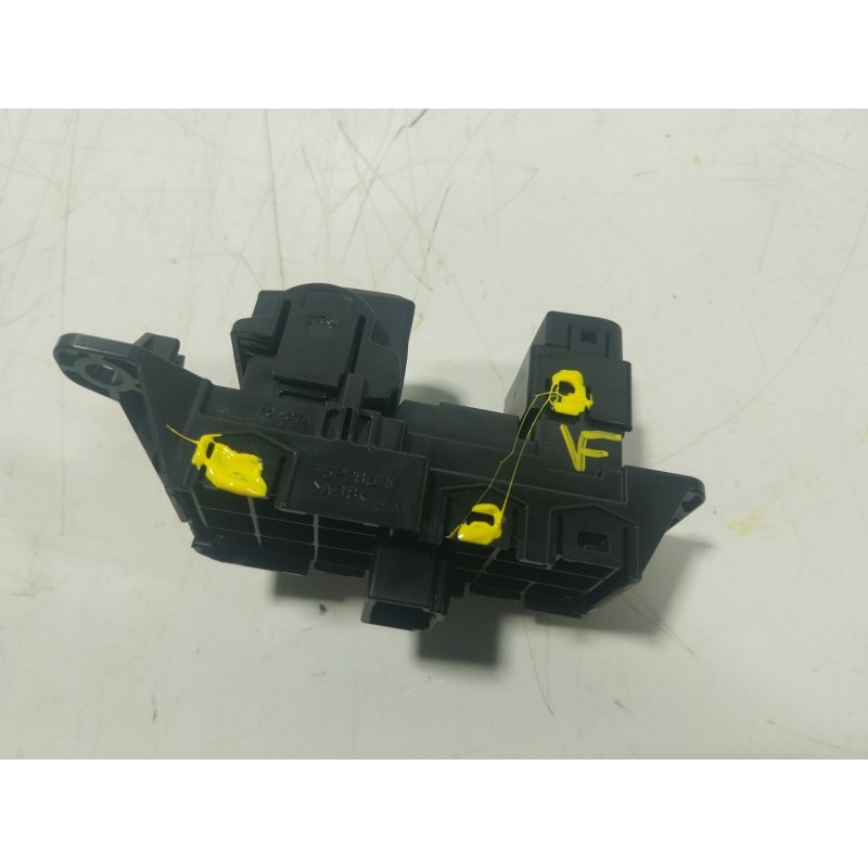 Recambio de palanca freno de mano para toyota yaris cross (mxp_) 1.5 hybrid (mxpj10) referencia OEM IAM  75P286 