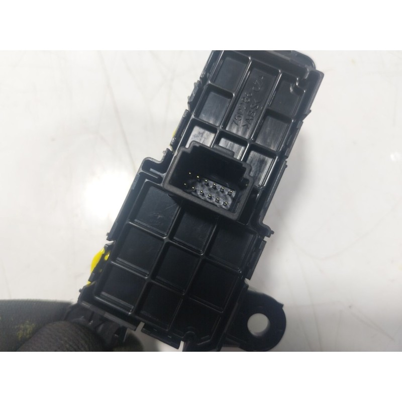 Recambio de palanca freno de mano para toyota yaris cross (mxp_) 1.5 hybrid (mxpj10) referencia OEM IAM  75P286 