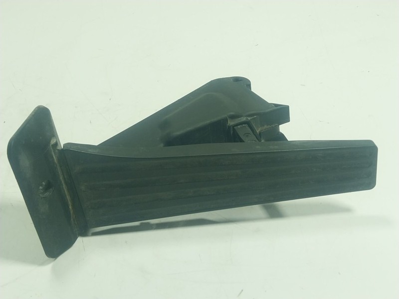 Recambio de potenciometro pedal para bmw x5 (f15, f85) xdrive 25 d referencia OEM IAM  685317504 