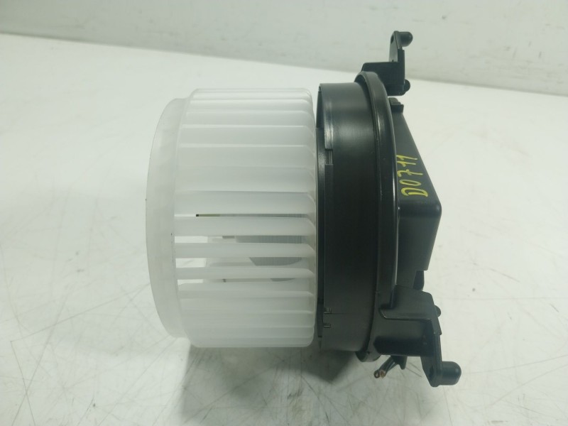 Recambio de motor calefaccion para toyota yaris cross (mxp_) 1.5 hybrid (mxpj10) referencia OEM IAM  CZ1163606064 