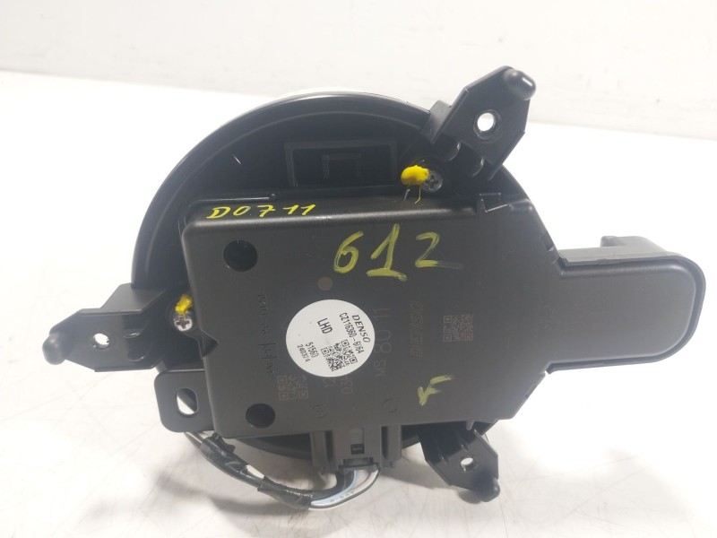 Recambio de motor calefaccion para toyota yaris cross (mxp_) 1.5 hybrid (mxpj10) referencia OEM IAM  CZ1163606064 
