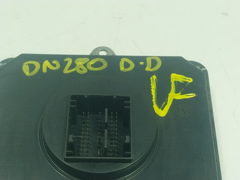 Recambio de centralita faros xenon para bmw x5 (f15, f85) xdrive 25 d referencia OEM IAM  7444685 