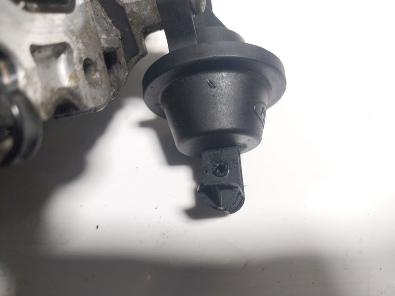 Recambio de valvula egr para ford transit custom kasten 2.0 tdci cat referencia OEM IAM 2331000 GK2Q9U438AC 