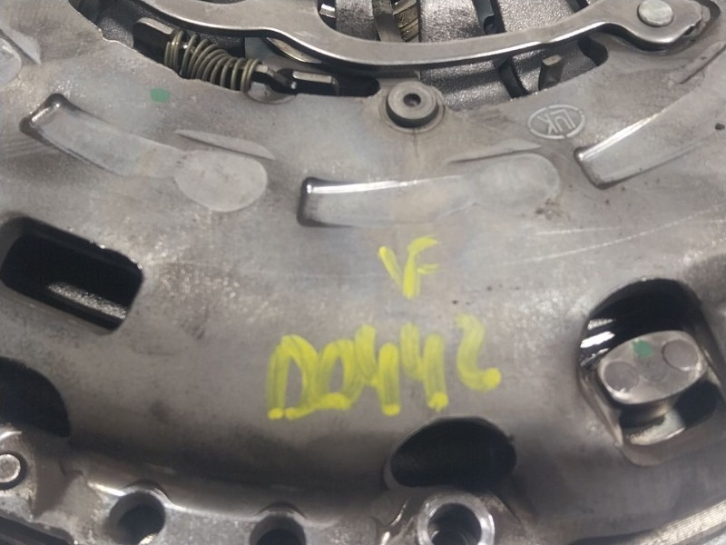 Recambio de kit embrague para volkswagen tiguan (ad1, ax1) 2.0 tdi referencia OEM IAM  05L105266B 