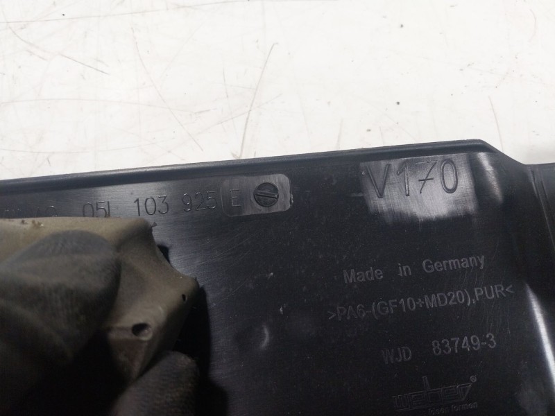 Recambio de tapa motor para volkswagen tiguan (ad1, ax1) 2.0 tdi referencia OEM IAM  05L103925E 