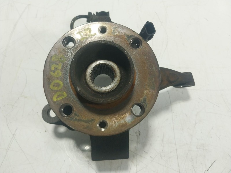 Recambio de mangueta delantera izquierda para dacia logan ii 1.2 referencia OEM IAM   