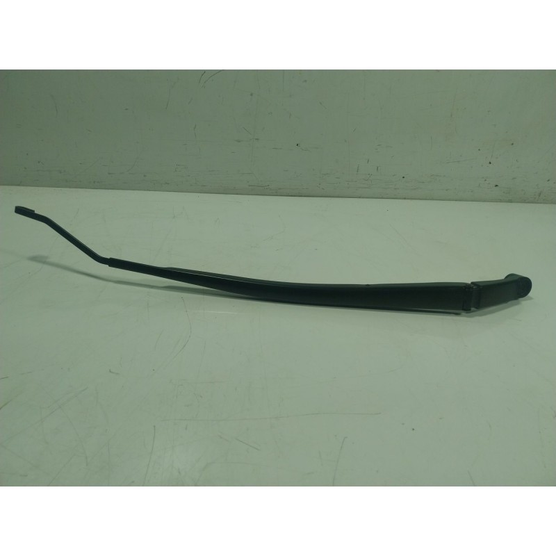 Recambio de brazo limpia delantero derecho para toyota yaris cross (mxp_) 1.5 hybrid (mxpj10) referencia OEM IAM   
