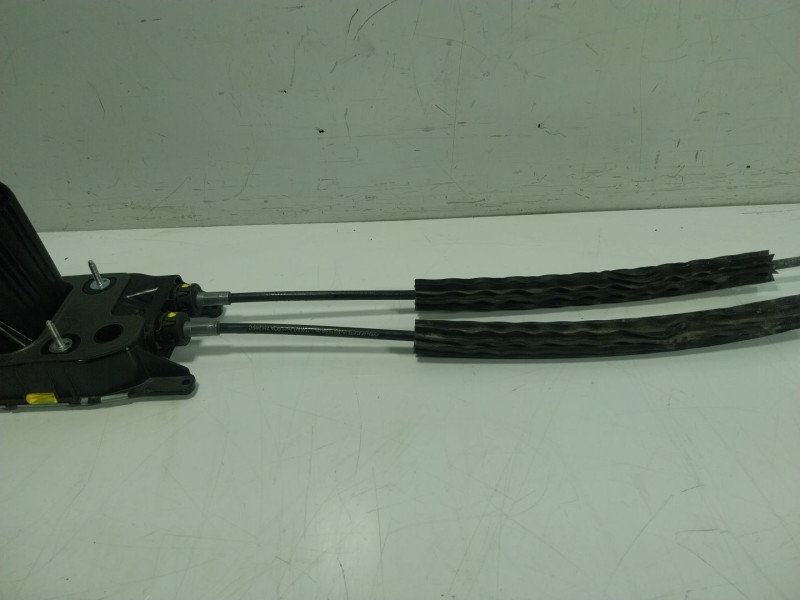 Recambio de palanca cambio para volkswagen tiguan (ad1, ax1) 2.0 tdi referencia OEM IAM  5QA711049P 