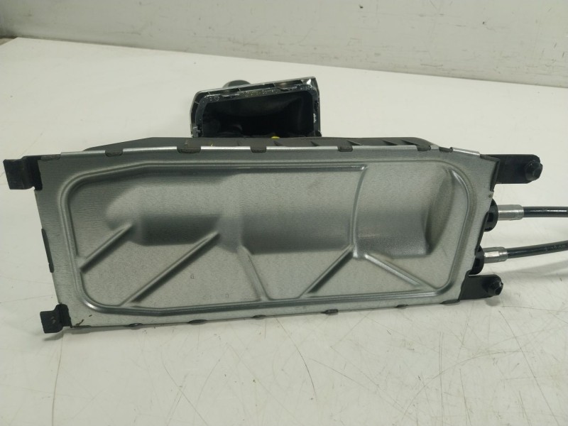 Recambio de palanca cambio para volkswagen tiguan (ad1, ax1) 2.0 tdi referencia OEM IAM  5QA711049P 