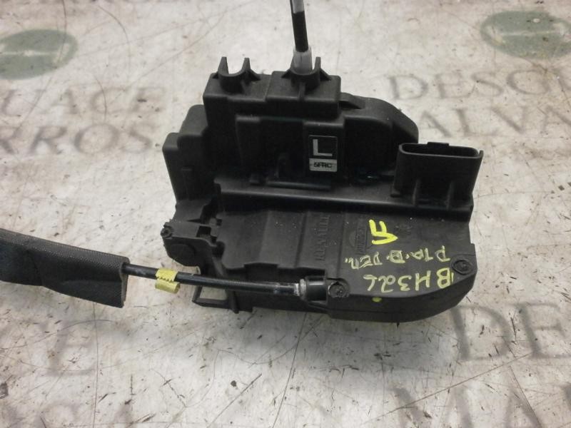 Recambio de cerradura puerta delantera derecha para nissan micra (k12e) acenta referencia OEM IAM   