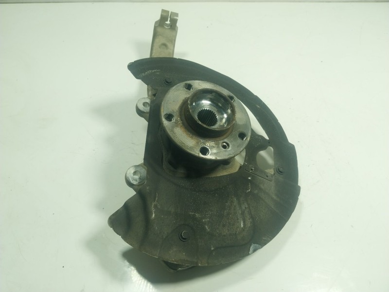 Recambio de mangueta delantera derecha para bmw x5 (f15, f85) xdrive 25 d referencia OEM IAM  6869870 