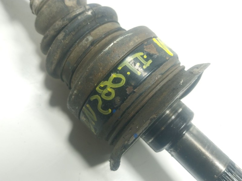 Recambio de transmision trasera izquierda para bmw x5 (f15, f85) xdrive 25 d referencia OEM IAM  860984002 