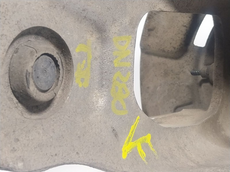 Recambio de mangueta trasera izquierda para bmw x5 (f15, f85) xdrive 25 d referencia OEM IAM   