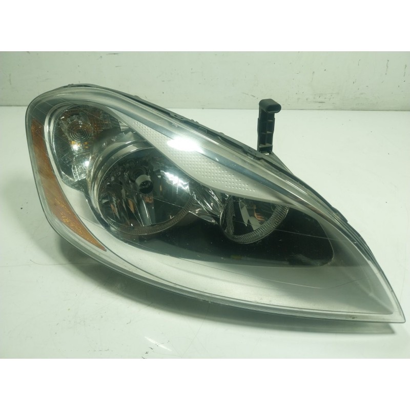 Recambio de faro derecho para volvo xc60 i suv (156) d5 awd referencia OEM IAM  31395467RH 