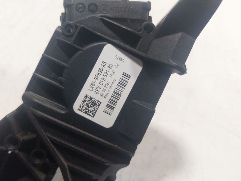 Recambio de potenciometro pedal para ford kuga iii (dfk) 1.5 ecoboost referencia OEM IAM  LX619F836AB 