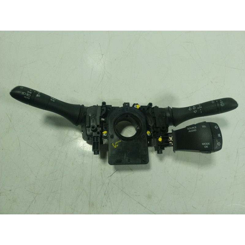 Recambio de mando luces para renault kadjar (ha_, hl_) 1.3 tce 140 referencia OEM IAM  255678341R 