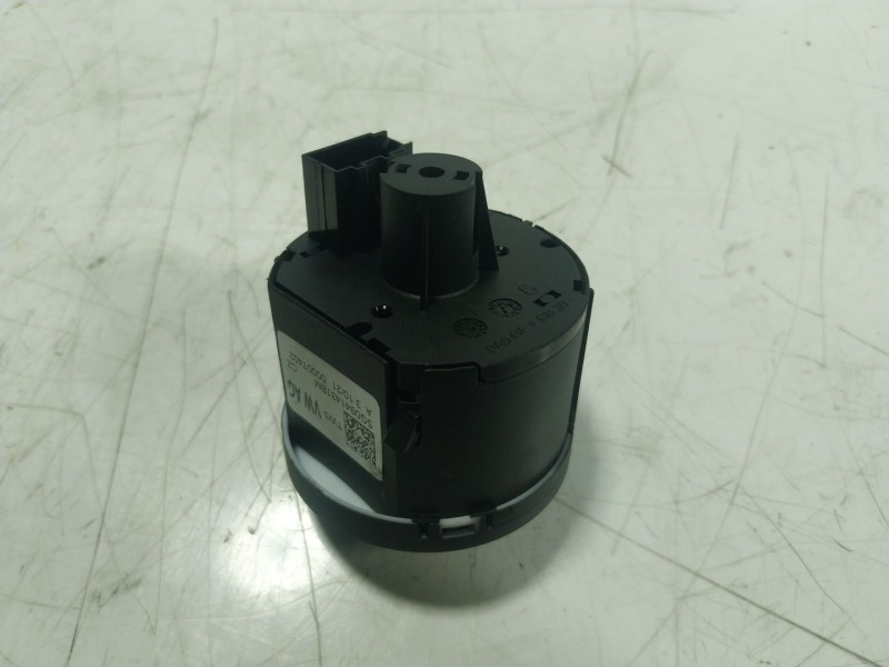 Recambio de mando luces para volkswagen tiguan (ad1, ax1) 2.0 tdi referencia OEM IAM  5G0941431BM 