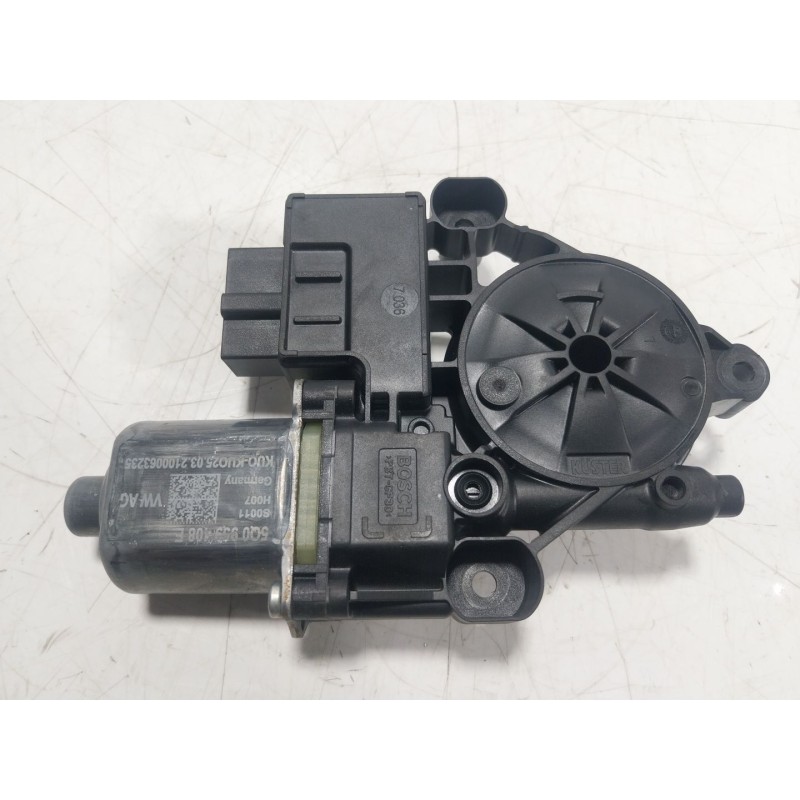Recambio de motor elevalunas trasero derecho para volkswagen tiguan (ad1, ax1) 2.0 tdi referencia OEM IAM  5Q0959408E 