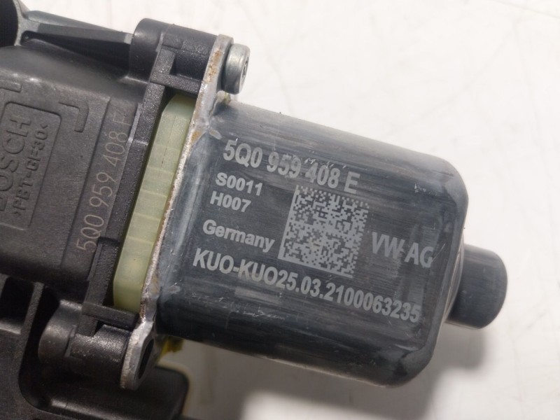 Recambio de motor elevalunas trasero derecho para volkswagen tiguan (ad1, ax1) 2.0 tdi referencia OEM IAM  5Q0959408E 