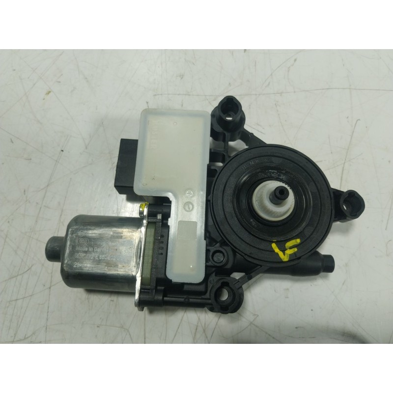 Recambio de motor elevalunas trasero izquierdo para volkswagen tiguan (ad1, ax1) 2.0 tdi referencia OEM IAM  5Q095407E 