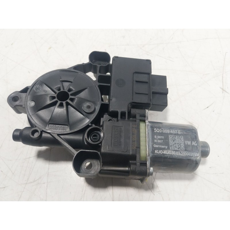 Recambio de motor elevalunas trasero izquierdo para volkswagen tiguan (ad1, ax1) 2.0 tdi referencia OEM IAM  5Q095407E 
