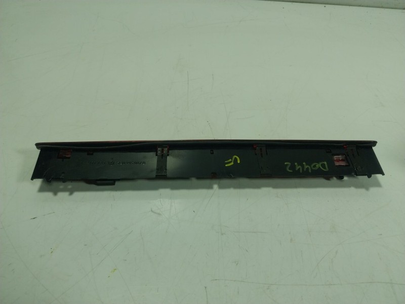 Recambio de piloto trasero central para volkswagen tiguan (ad1, ax1) 2.0 tdi referencia OEM IAM  5G0945087B 