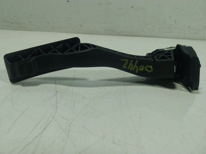 Recambio de potenciometro pedal para volkswagen tiguan (ad1, ax1) 2.0 tdi referencia OEM IAM  5Q1723503L 