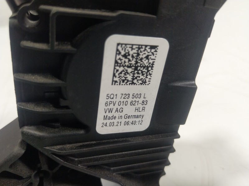 Recambio de potenciometro pedal para volkswagen tiguan (ad1, ax1) 2.0 tdi referencia OEM IAM  5Q1723503L 