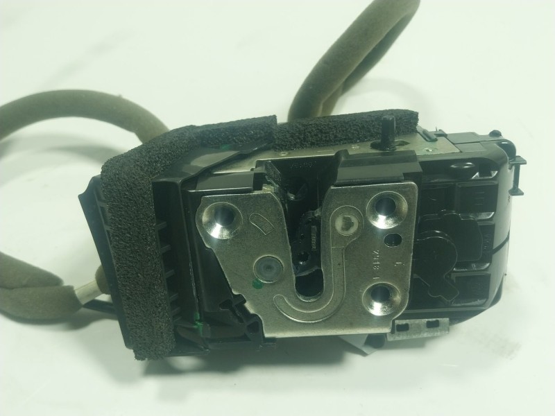 Recambio de cerradura puerta trasera derecha para renault kadjar (ha_, hl_) 1.3 tce 140 referencia OEM IAM   