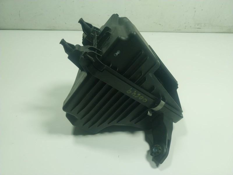 Recambio de filtro aire para renault kadjar (ha_, hl_) 1.3 tce 140 referencia OEM IAM   