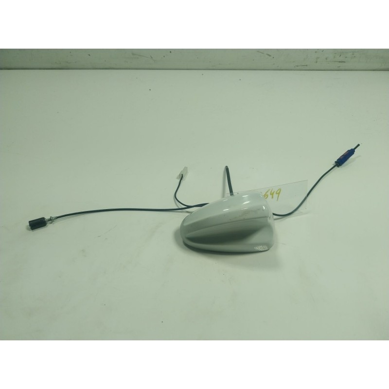 Recambio de antena para renault kadjar (ha_, hl_) 1.3 tce 140 referencia OEM IAM  7727056 