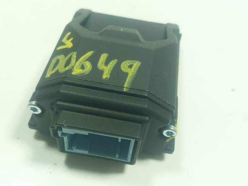 Recambio de modulo electronico para renault kadjar (ha_, hl_) 1.3 tce 140 referencia OEM IAM  284626233R 