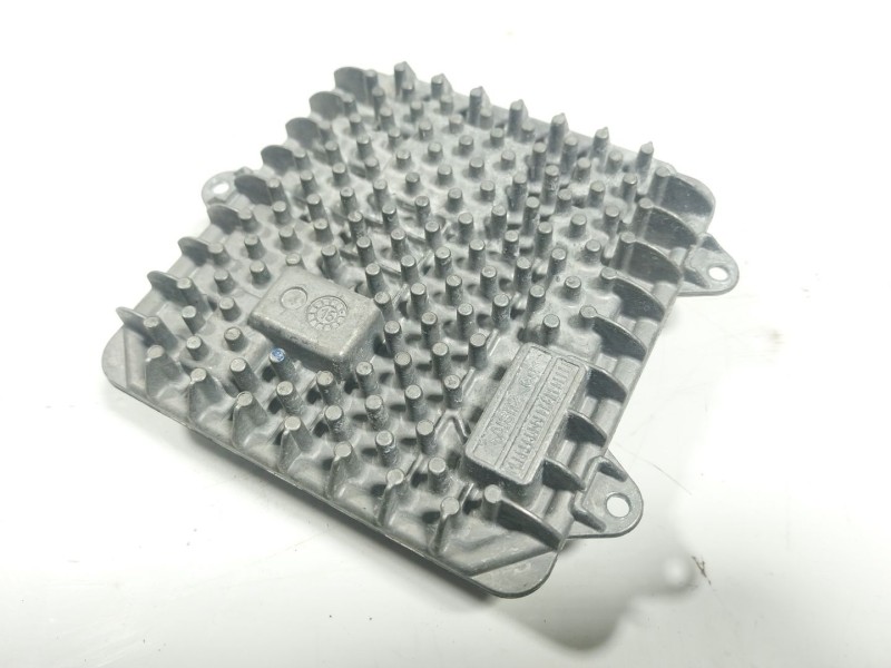 Recambio de centralita faros xenon para bmw 1 (f21) 118 d referencia OEM IAM  7444682 