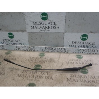 BRAZO LIMPIA DELANTERO DERECHO 