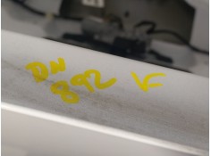 Recambio de porton trasero para citroën c4 cactus 1.2 vti 82 referencia OEM IAM 9800805380   2