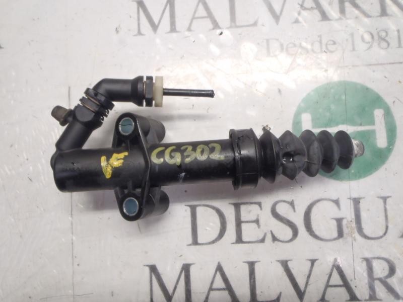 Recambio de bombin embrague para peugeot 208 1.4 hdi fap referencia OEM IAM   