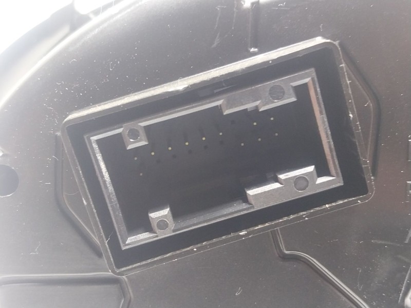 Recambio de cuadro instrumentos para seat arona (kj7, kjp) 1.0 tsi referencia OEM IAM 6F0920740 6F0920740 