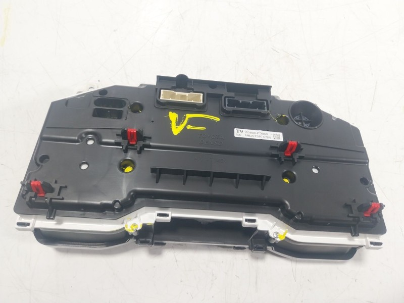 Recambio de cuadro instrumentos para toyota yaris cross (mxp_) 1.5 hybrid (mxpj10) referencia OEM IAM  83800F5B60 