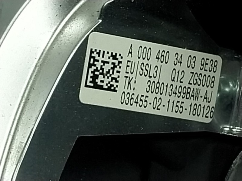 Recambio de volante para mercedes-benz clase gla (x156) gla 180 (156.942) referencia OEM IAM A00046034039E38 A00046034P3 
