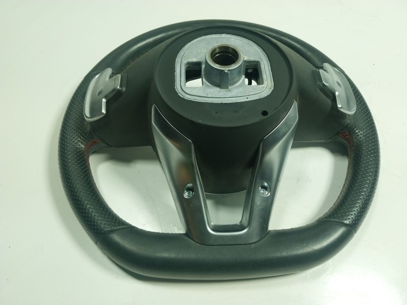 Recambio de volante para mercedes-benz clase gla (x156) gla 180 (156.942) referencia OEM IAM A00046034039E38 A00046034P3 