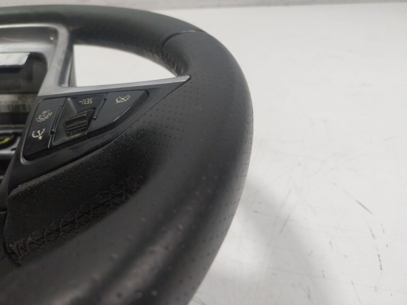 Recambio de volante para opel astra j gtc 2.0 cdti (08) referencia OEM IAM 13351028 103351028 