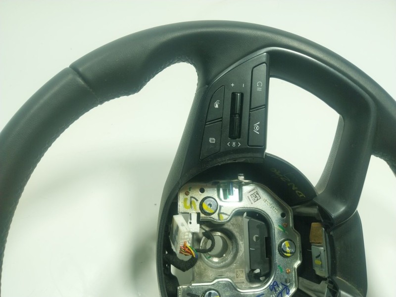 Recambio de volante para hyundai bayon (bc3) 1.2 mpi referencia OEM IAM 56100Q0DB0NNB 56100Q0DB0 