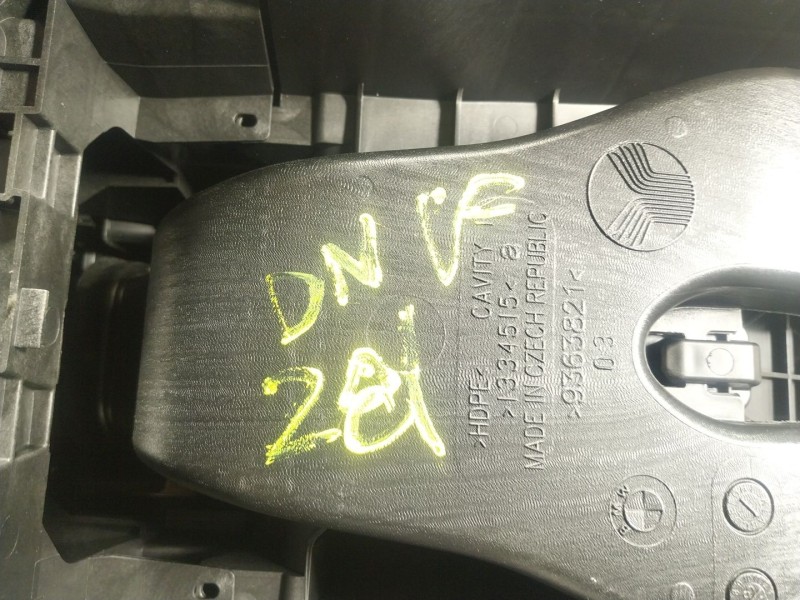 Recambio de apoyabrazos central para bmw x3 (g01, f97) xdrive 20 d referencia OEM IAM 51166814805  