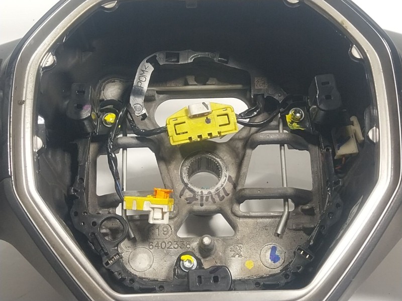 Recambio de volante para peugeot 208 ii (ub_, up_, uw_, uj_) e-208 referencia OEM IAM  98255044 