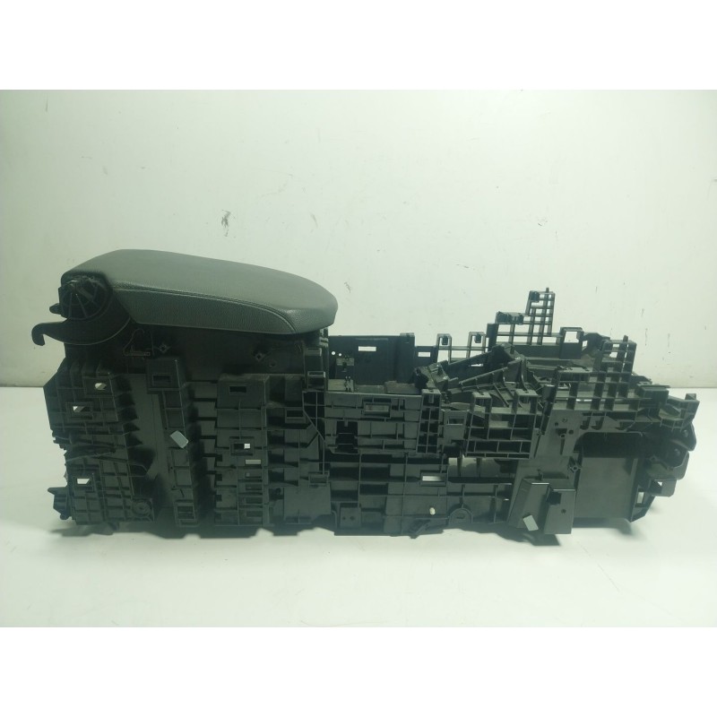 Recambio de apoyabrazos central para land rover range rover sport ii (l494) 3.0 sdv6 4x4 referencia OEM IAM   