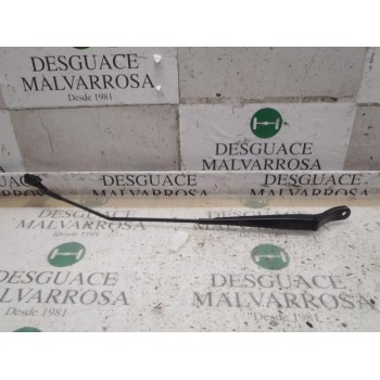 BRAZO LIMPIA DELANTERO DERECHO 